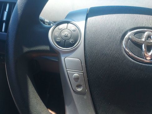 Used 2012 Toyota Prius Two FWD image 19