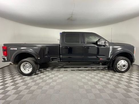 Certified 2023 Ford F450 Lariat image 2