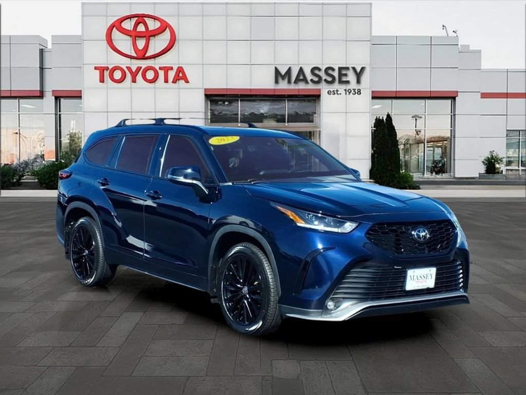 Used 2023 Toyota Highlander XSE AWD/4WD image 1