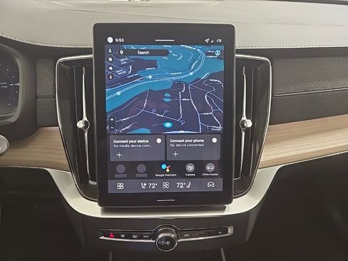 New 2026 Volvo XC90 T8 Plus image 19