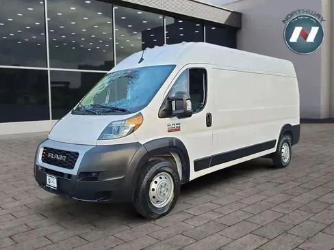 Used 2022 RAM ProMaster 2500 image 1