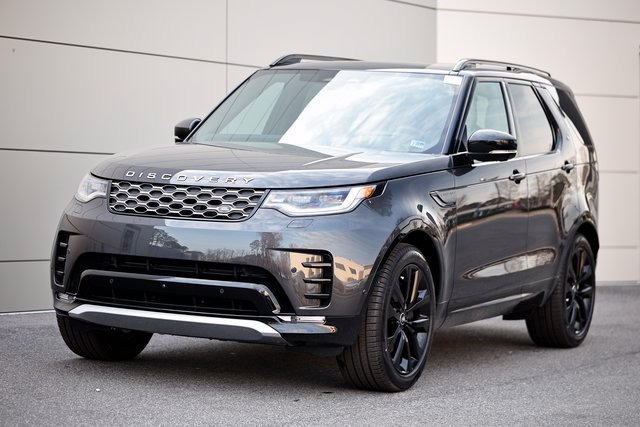 New 2026 Land Rover Discovery Limited Edition AWD/4WD image 1