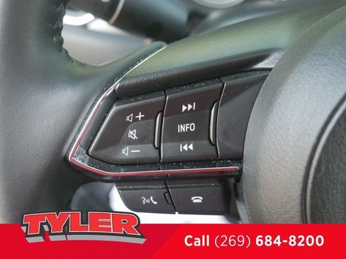 Used 2025 MAZDA CX-5 AWD 2.5 S w/ Preferred Package image 27