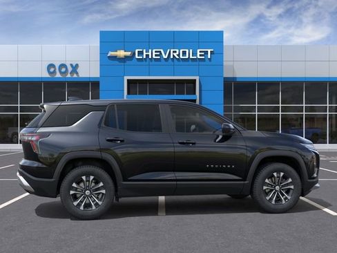 New 2026 Chevrolet Equinox LT FWD image 5