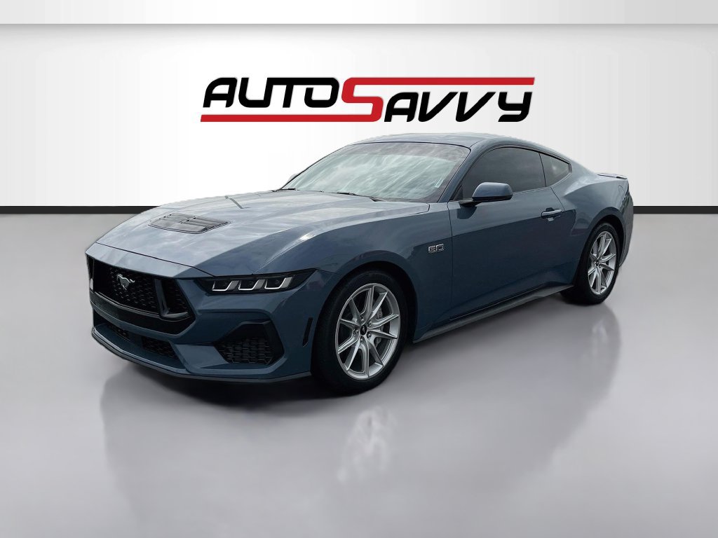Used 2024 Ford Mustang GT Premium RWD image 3