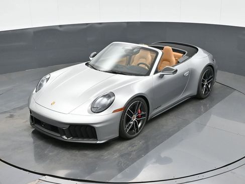 New 2026 Porsche 911 Carrera 4 GTS image 26