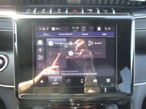 Used 2024 Jeep Grand Cherokee L Laredo AWD/4WD image 22
