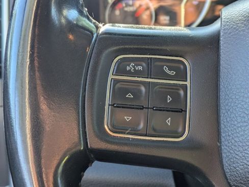 Used 2015 RAM 2500 SLT w/ Luxury Group AWD/4WD image 11