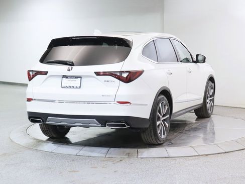 Used 2026 Acura MDX w/ Technology Package image 7