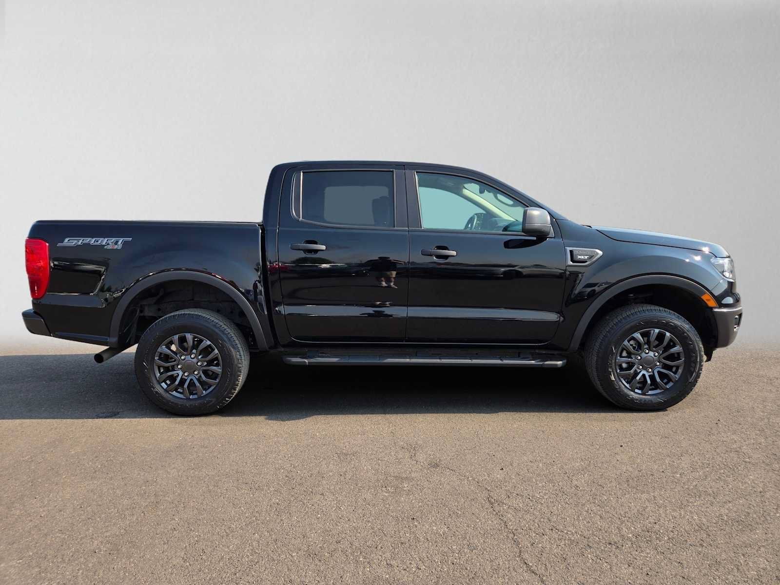 Used 2023 Ford Ranger XLT w/ Equipment Group 301A Mid AWD/4WD image 3