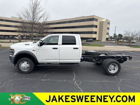 New 2026 RAM 4500 Tradesman w/ Chrome Appearance Group AWD/4WD image 5