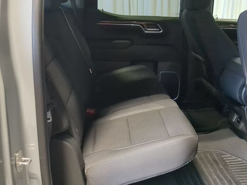 Used 2024 Chevrolet Silverado 1500 LT AWD/4WD image 20