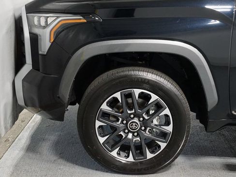 Used 2022 Toyota Tundra Limited AWD/4WD image 5