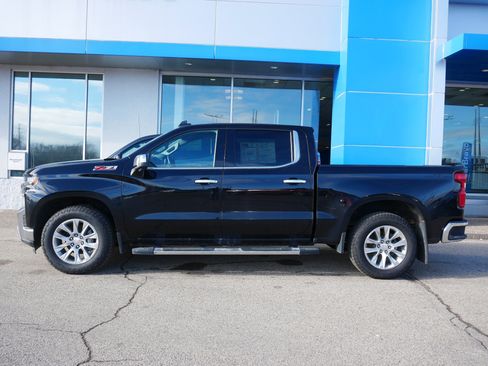 Certified 2022 Chevrolet Silverado 1500 LTZ w/ LTZ Premium Package image 5