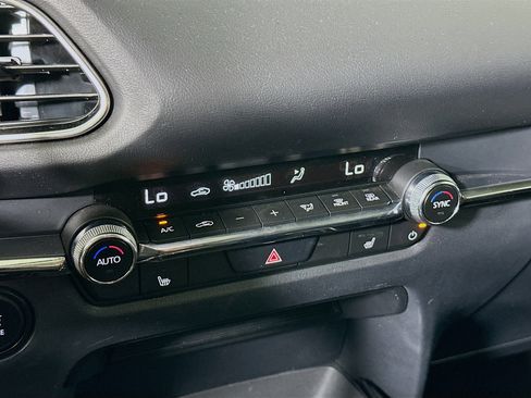 Used 2024 MAZDA CX-30 AWD 2.5 S w/ Premium Package image 24