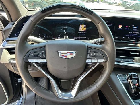 Used 2022 Cadillac Escalade Sport w/ Touring Package AWD/4WD image 21