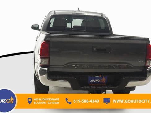 Used 2021 Toyota Tacoma SR5 image 15