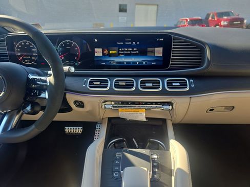 New 2026 Mercedes-Benz GLE 53 AMG 4MATIC Coupe image 17