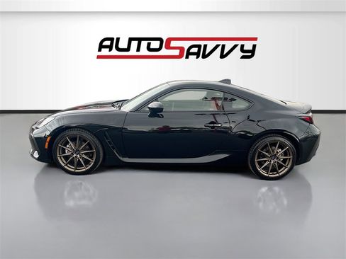 Used 2025 Subaru BRZ Limited w/ Popular Package 2 image 4