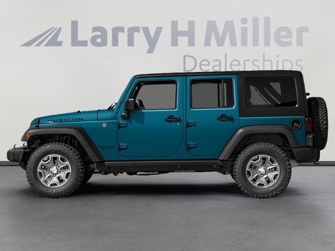 Used 2017 Jeep Wrangler Unlimited Rubicon w/ Cold Weather Group AWD/4WD image 3