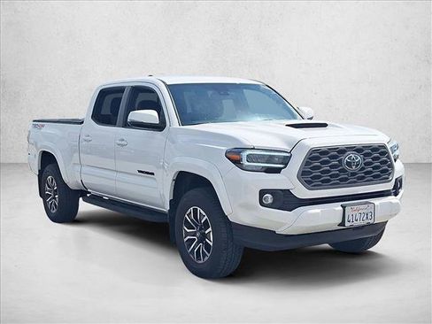 Used 2023 Toyota Tacoma TRD Sport image 3