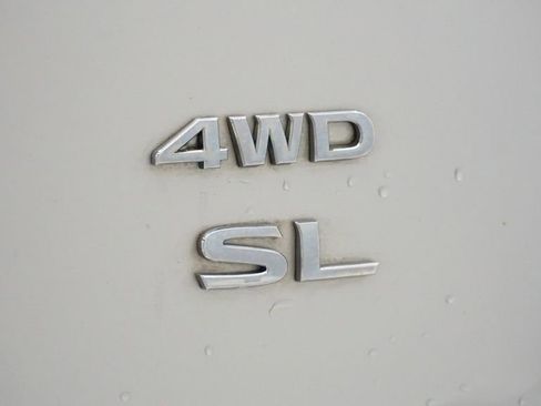 Used 2019 Nissan Pathfinder SL image 15