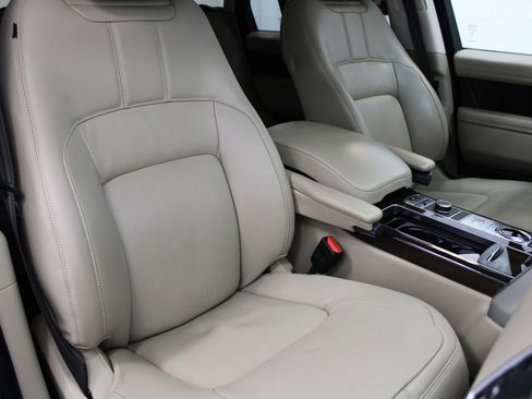 Used 2020 Land Rover Range Rover HSE AWD/4WD image 30