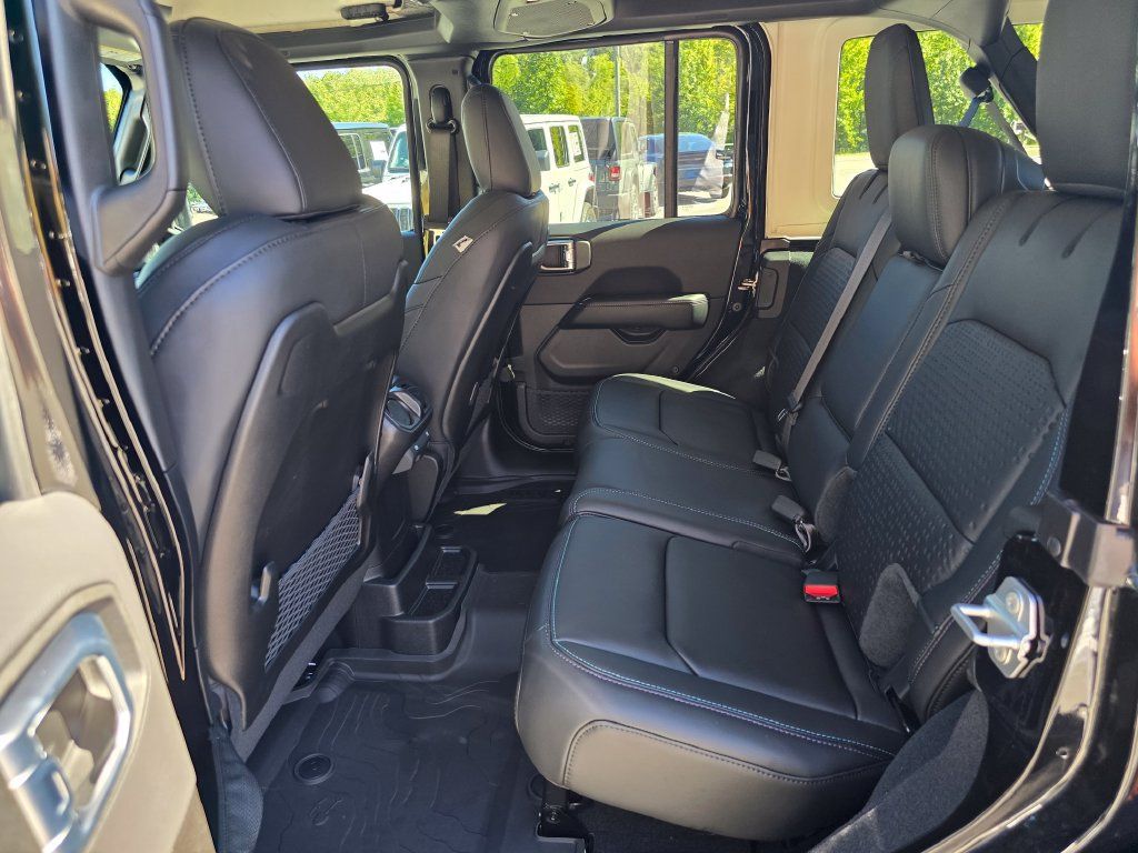 New 2027 Jeep Wrangler Unlimited Sport AWD/4WD image 10