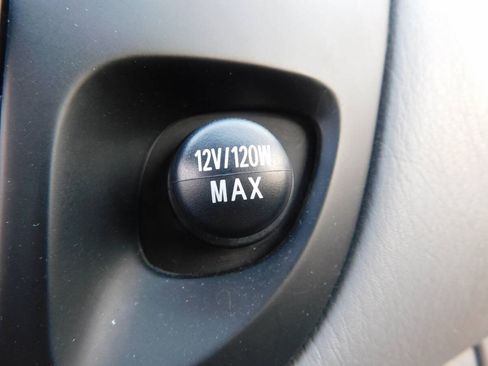 Used 2004 MAZDA MPV LX FWD image 15