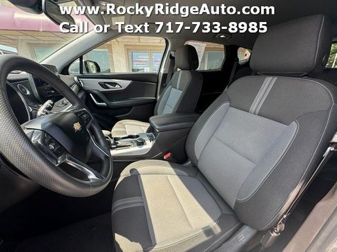 Used 2023 Chevrolet Blazer LT AWD/4WD image 10