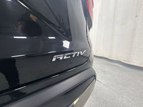 Certified 2024 Chevrolet Trax ACTIV w/ Driver Confidence Package FWD image 33