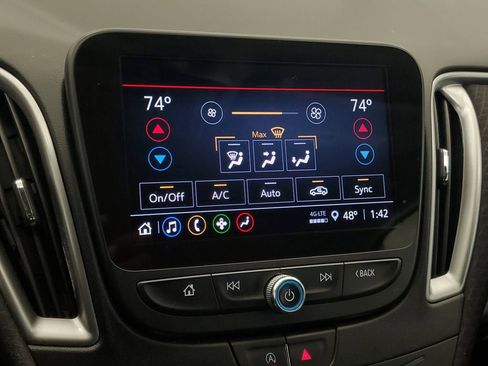 Used 2024 Chevrolet Malibu LT FWD image 21