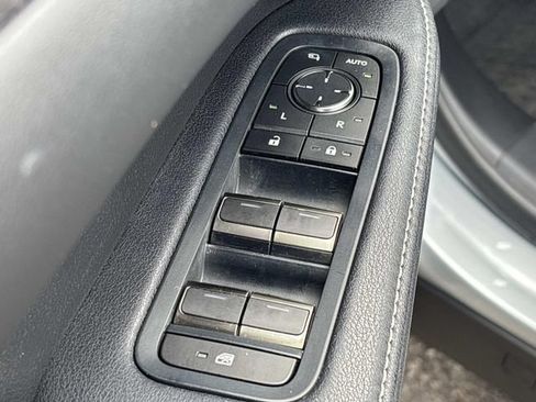 Used 2024 Lexus RX 500h F Sport w/ Cold Area Package AWD/4WD image 31