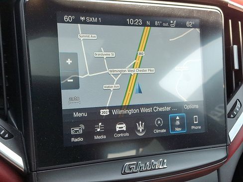 Used 2018 Maserati Ghibli S GranLusso image 16