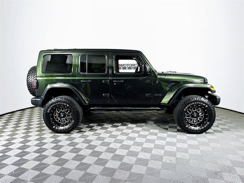 Used 2019 Jeep Wrangler Unlimited Sahara image 8