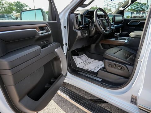 New 2026 Chevrolet Silverado 1500 High Country AWD/4WD image 63