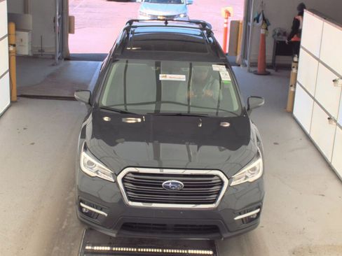 Used 2021 Subaru Ascent Limited w/ Technology Package image 3