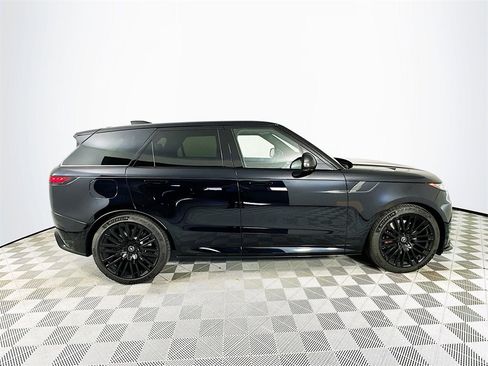Used 2025 Land Rover Range Rover Sport SV Edition Two image 8