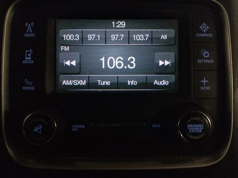 Used 2017 RAM 1500 Classic SLT image 25