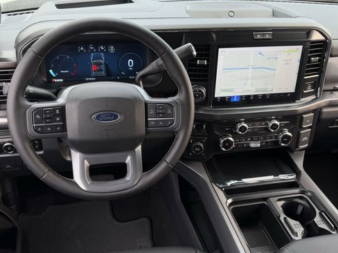 New 2026 Ford F250 Lariat w/ Black Appearance Package AWD/4WD image 11