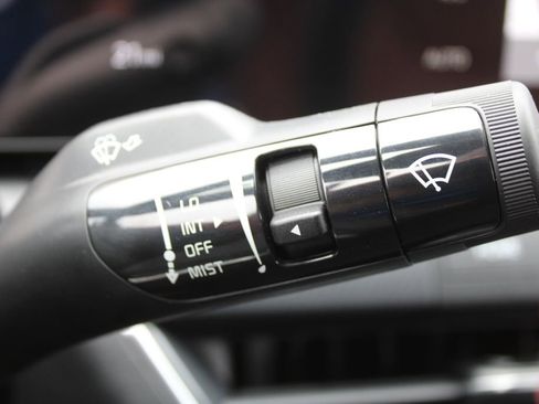 New 2025 Kia K4 GT-Line image 32