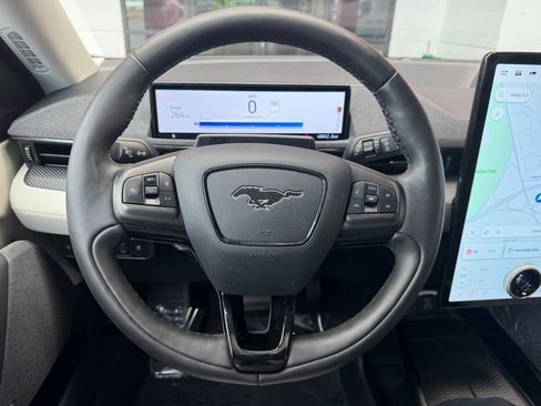 Used 2022 Ford Mustang Mach-E Premium RWD image 13