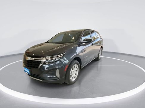 Used 2022 Chevrolet Equinox LT AWD/4WD image 4