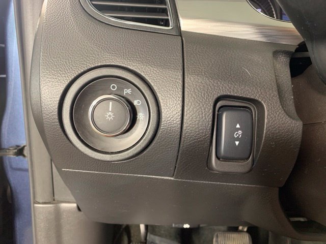 Used 2018 Ford Taurus SEL FWD image 21