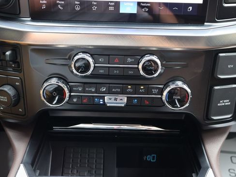 New 2026 Ford F350 King Ranch w/ Chrome Package AWD/4WD image 16