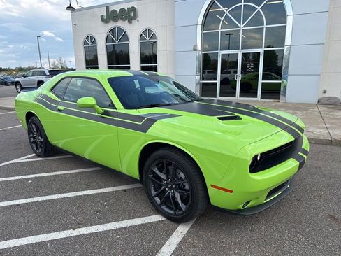 Used 2023 Dodge Challenger SXT w/ Plus Package AWD/4WD image 2