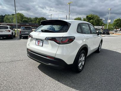 New 2025 Honda HR-V LX