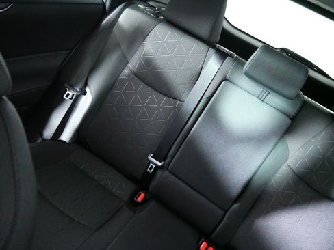 Used 2023 Toyota RAV4 XLE AWD/4WD image 12