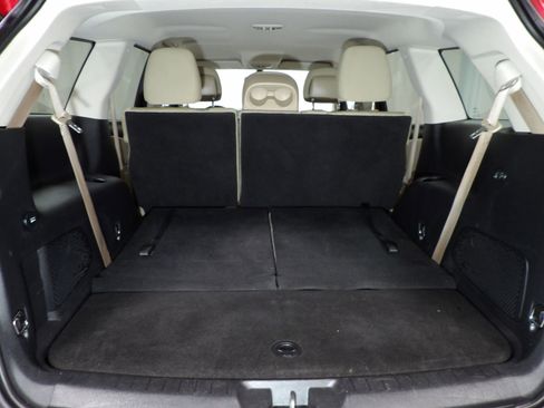 Used 2019 Dodge Journey SE FWD image 7