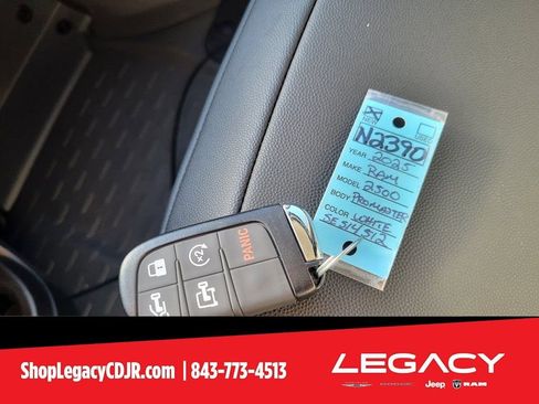 New 2025 RAM ProMaster 2500 w/ Quick Order Package 22G SLT image 22